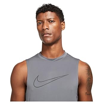 Nike DRI-FIT 、アンダーアーマータンクトップ 3色セット Nike DRI-FIT 、アンダーアーマータンクトップ 3色セット Amazon